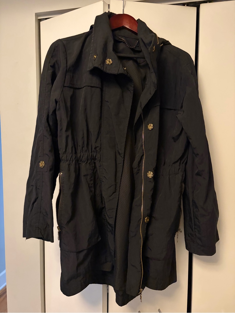 Black Lightweight Drawstring Anorak Jacket